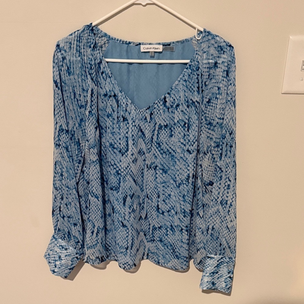Calvin Klein Blue Patterned Blouse